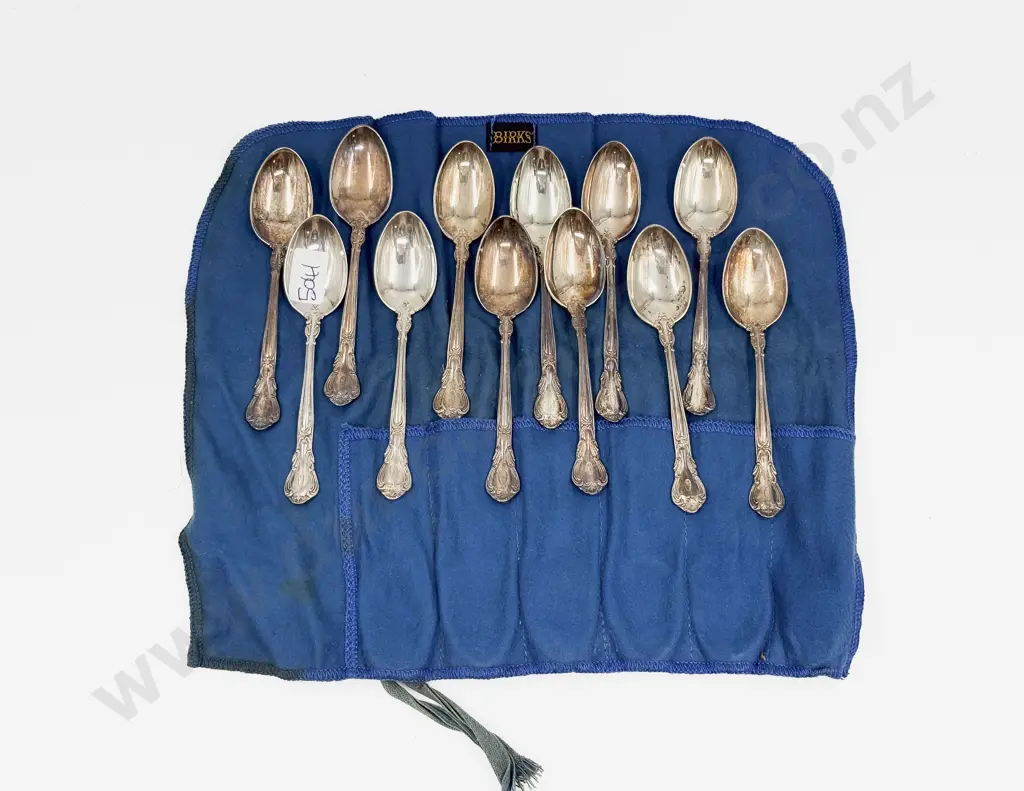 Twelve S/S Teaspoons Image 1++