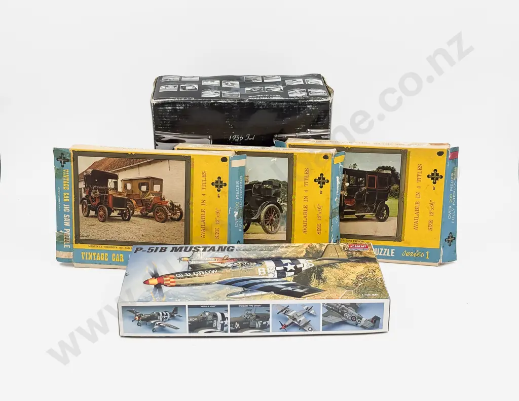 1956 Ford Thunderbird Diecast Model together with Kitset Plane & Three Assorted Jigsaw Puzzles Image 1++