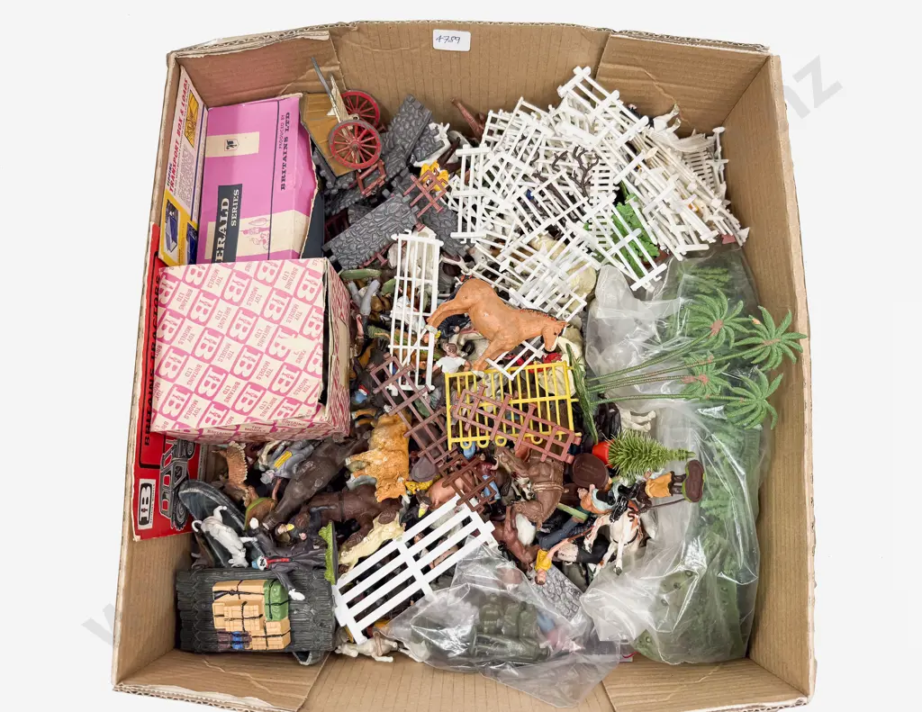 Box Qty of Assorted Vintage Plastic Farm Toys etc Image 1++