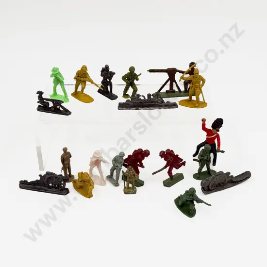 Qty of Vintage Plastic & Some Metal Toy Soldiers