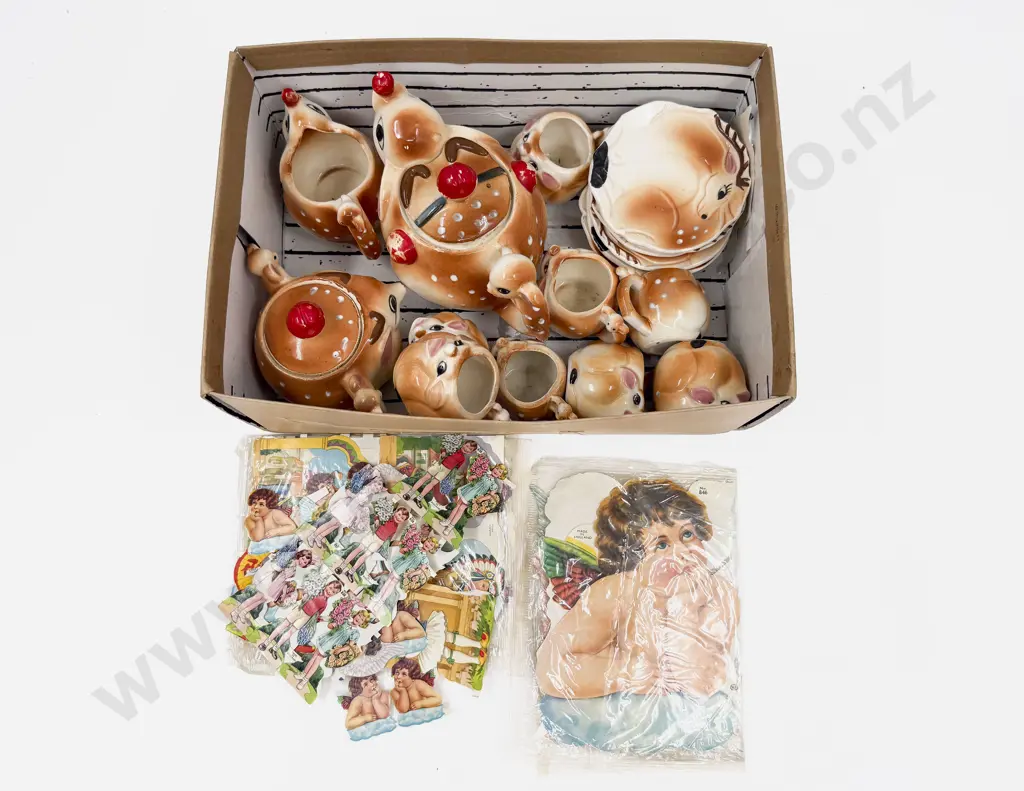 Children's Tea Set together with Associated Vintage Stickers Image 1++