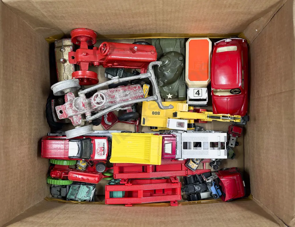 Box Qty of Assorted Model Vehicles Image 1++