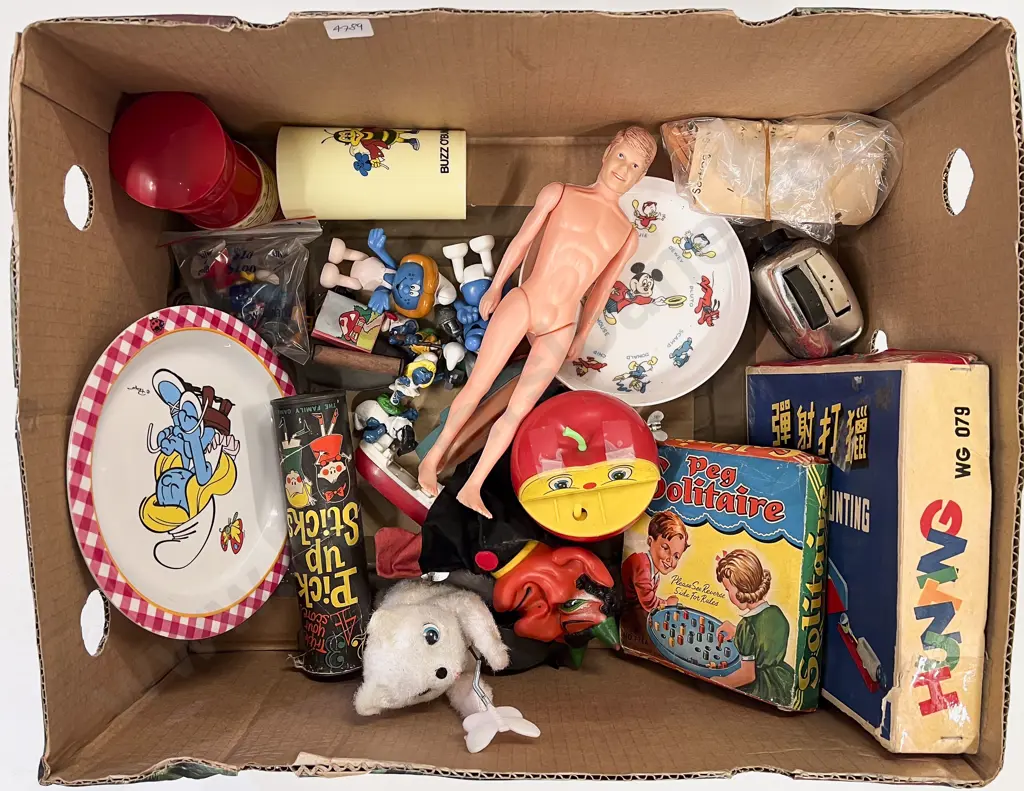 Qty of Assorted Soft Toys & Other Toys incl View Master Image 1++