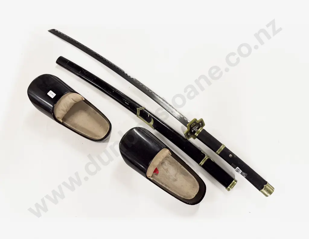 Reproduction Samurai Sword together with Japanese Asagutsu Shoes Image 1++