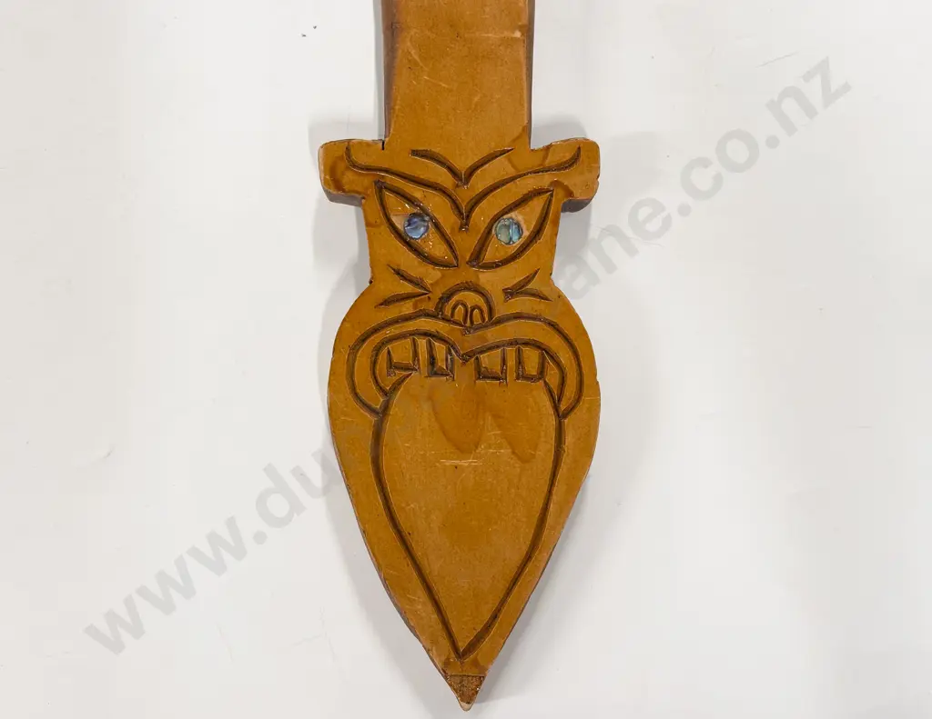 Tourist Ware Taiaha Image 1++