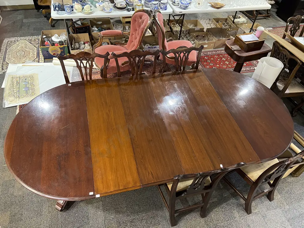 Mahogany Extn Dining Table & Six Chippendale Style Chairs Image 1++