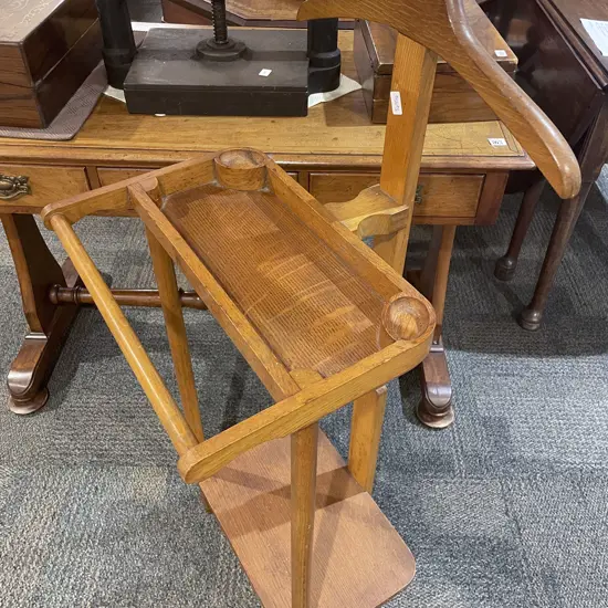 Oak Gentleman's Valet