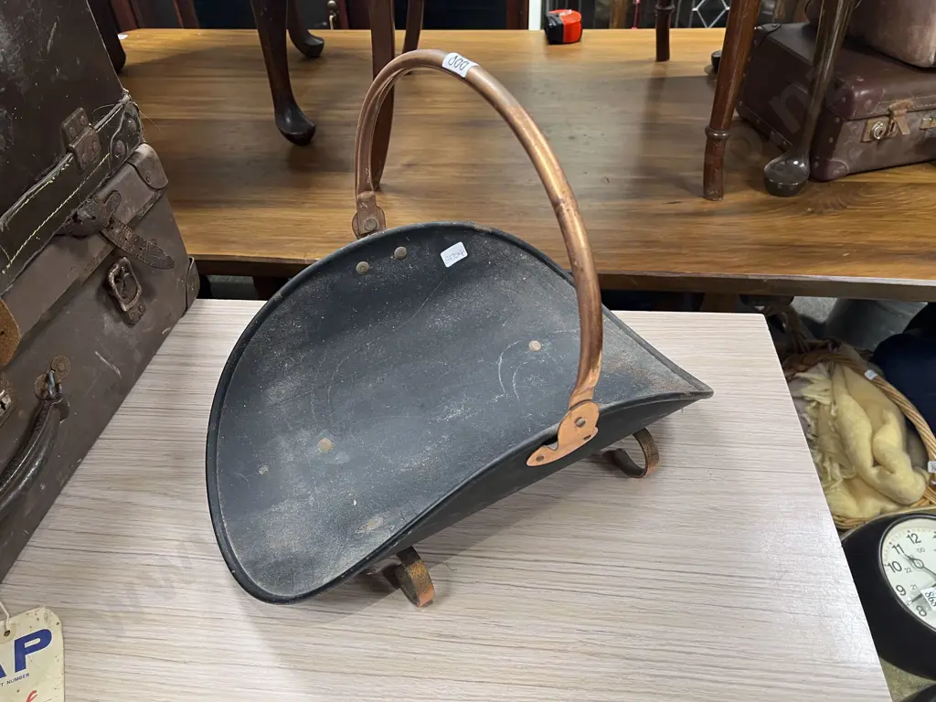 Copper Handled Log Rest Image 1++