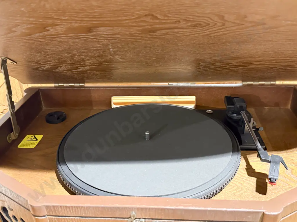 Retro Design Record Player Radiogram Image 1++