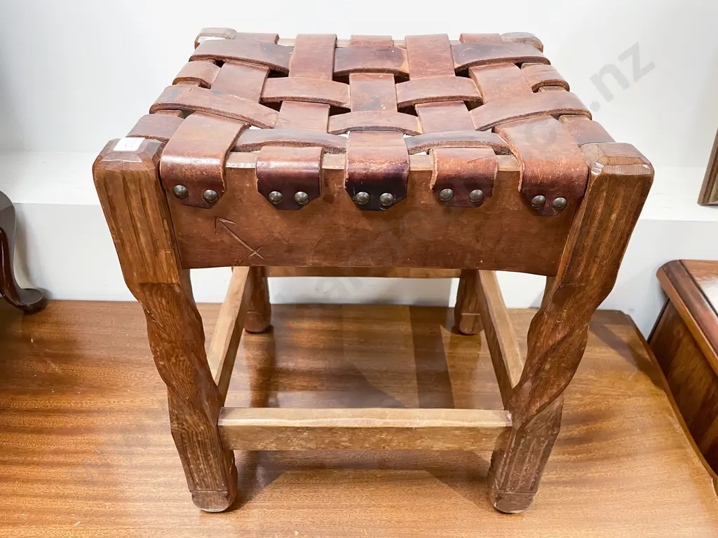 Chapman Taylor Leather Strap Top Stool Image 1++