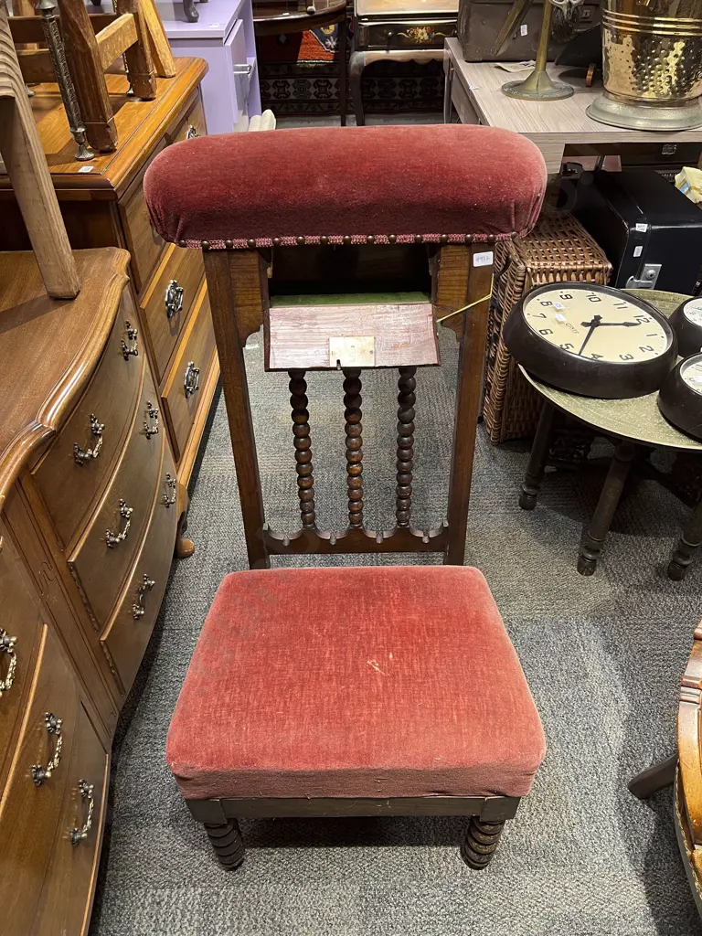 Antique Prie Dieu Chair Image 1++