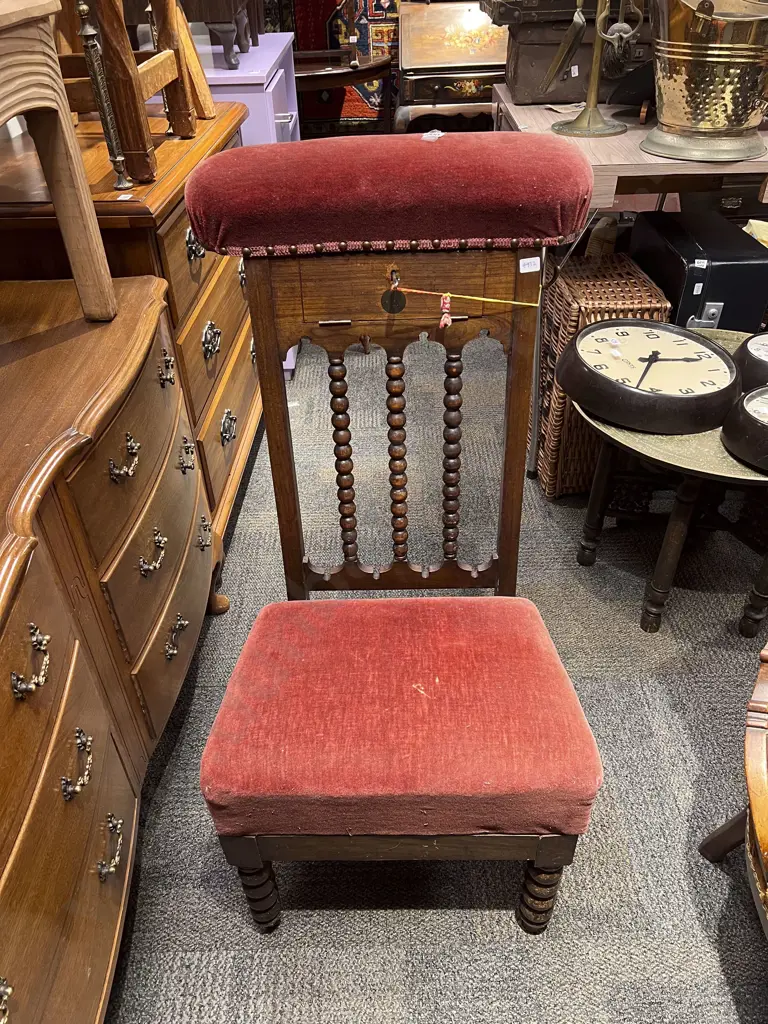 Antique Prie Dieu Chair Image 1++