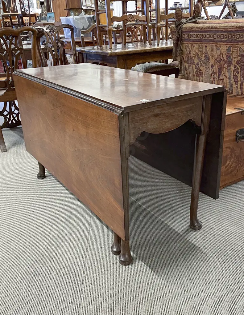 Antique Mahogany Pembroke Dining Table Image 1++