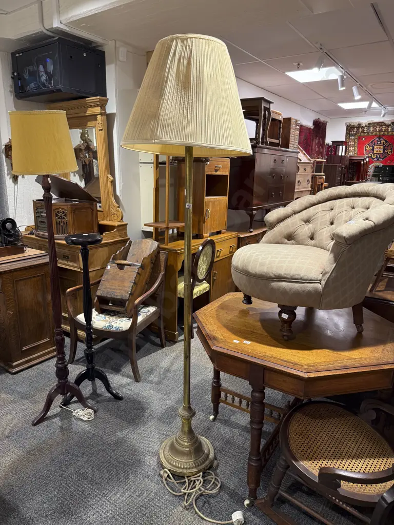 Brass Standard Lamp Image 1++