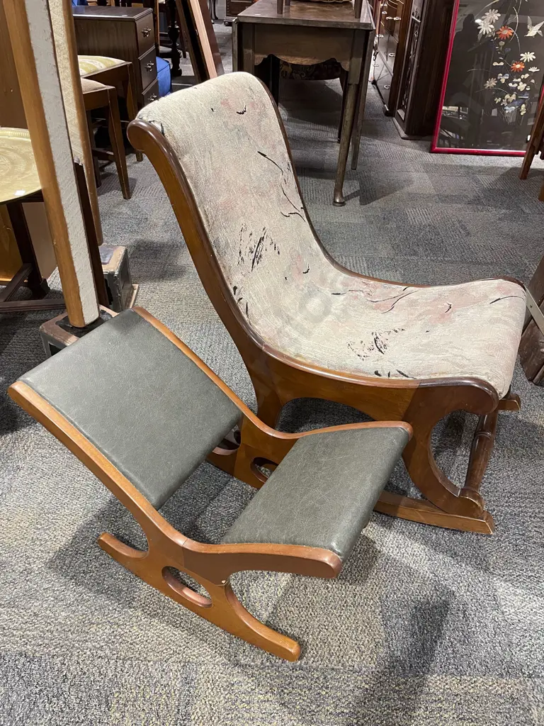 Rocking Chair together with Foot Stool Image 1++