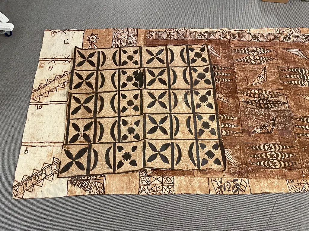 Large Tapa Cloth together with Two Smaller Image 1++