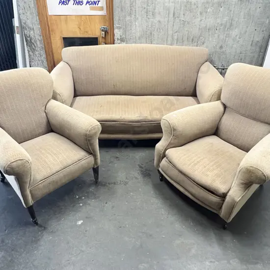 Three Pce Lounge Suite