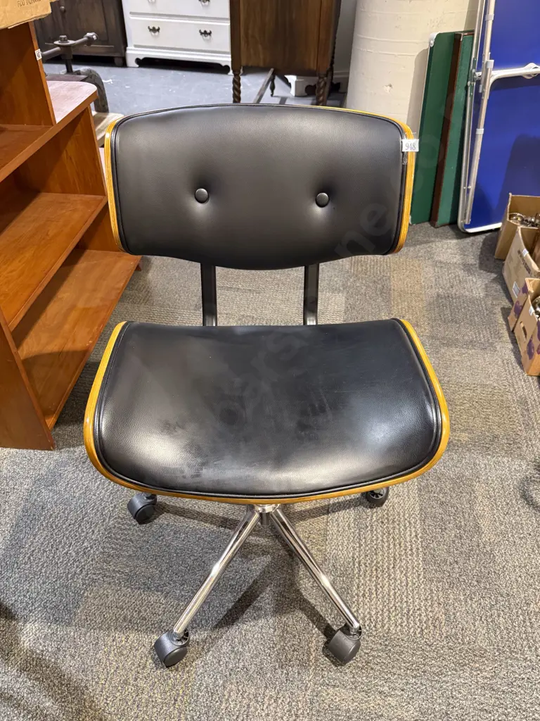 Eames Style Reproduction Office Chair Image 1++