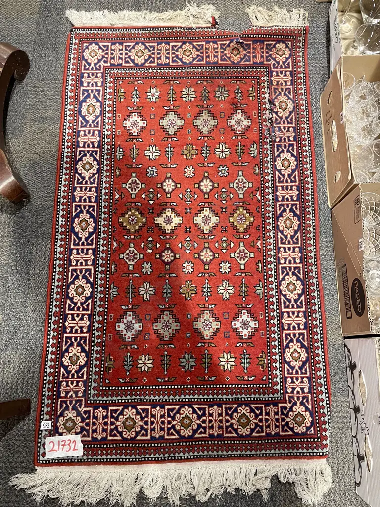 Small Persian Floor Rug Image 1++