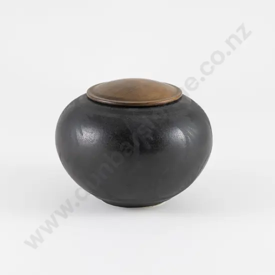 Anneke Borren Lidded Container