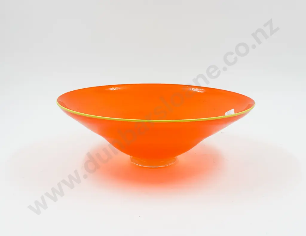 Garry Nash '95 Studio Glass Table Bowl in Orange Image 1++