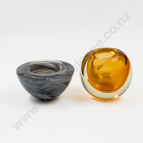 Kosta Boda Heavy Grey Swirl Dish and Other (foot chip)