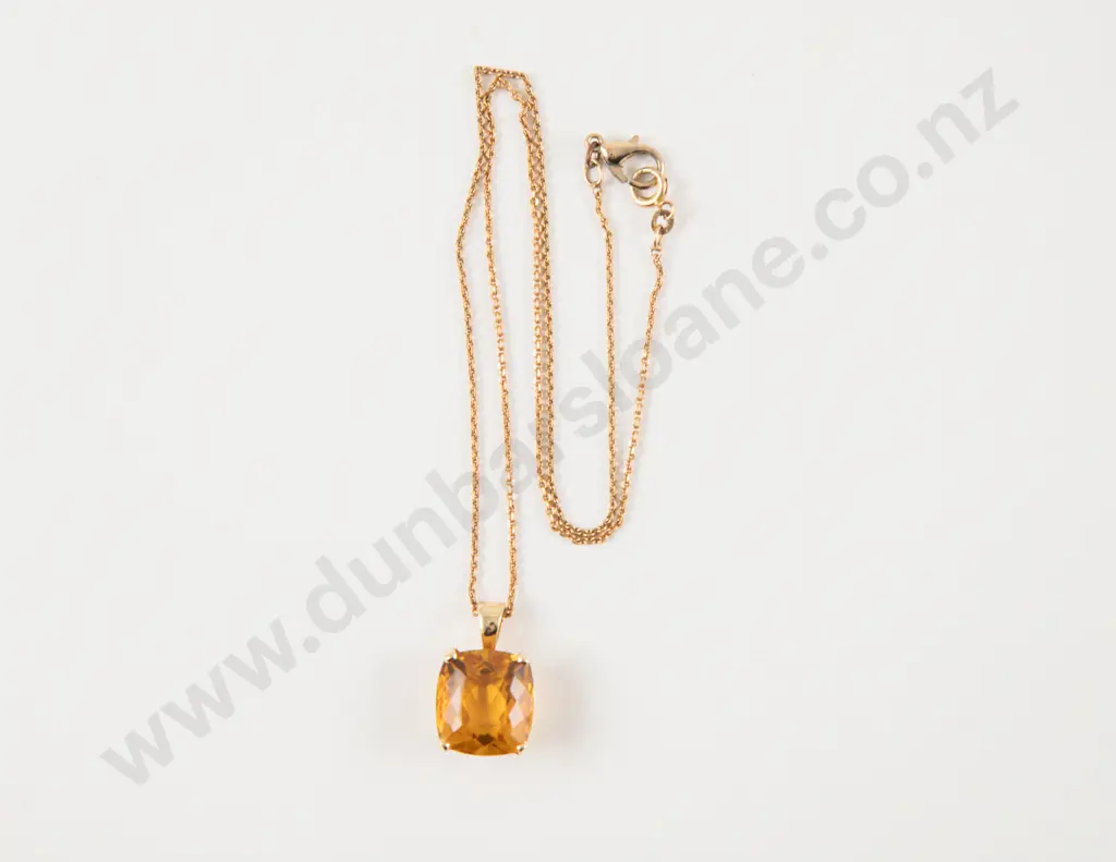 9ct Mounted Citrine Pendant Image 1++