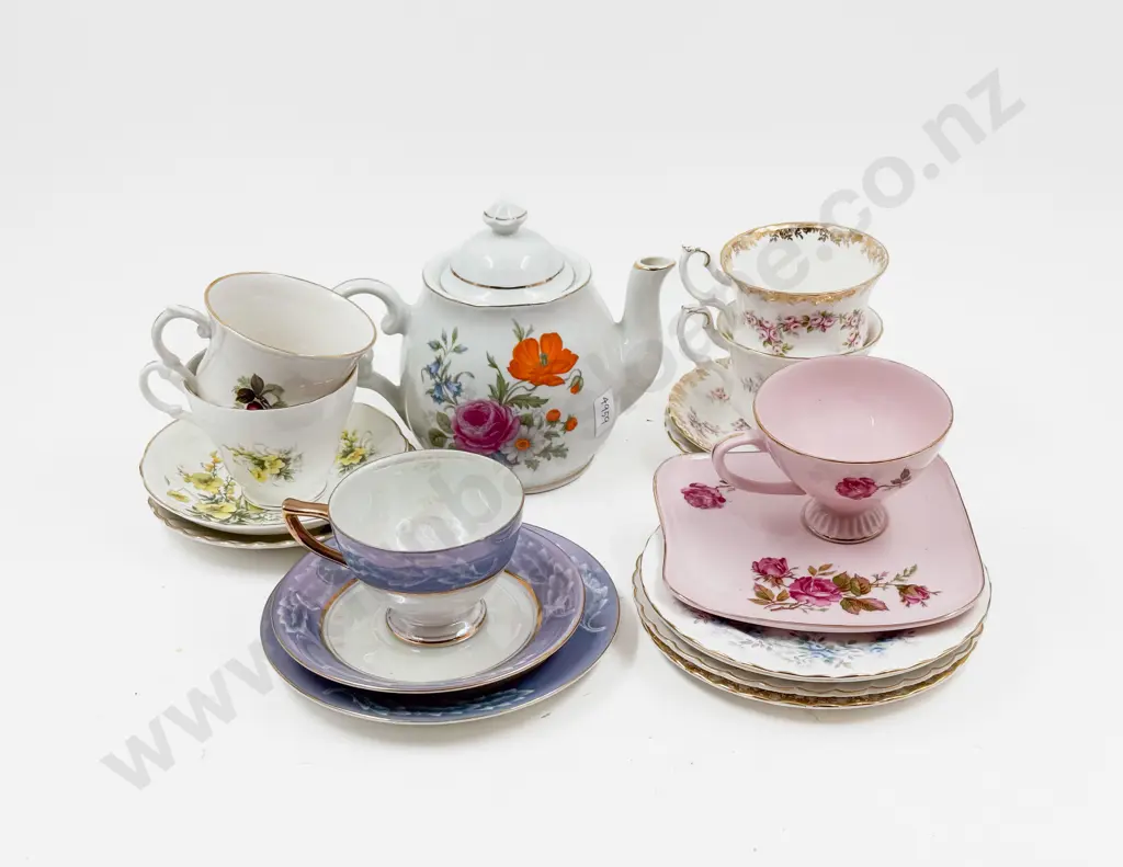 Assorted Fancy Tea China Image 1++