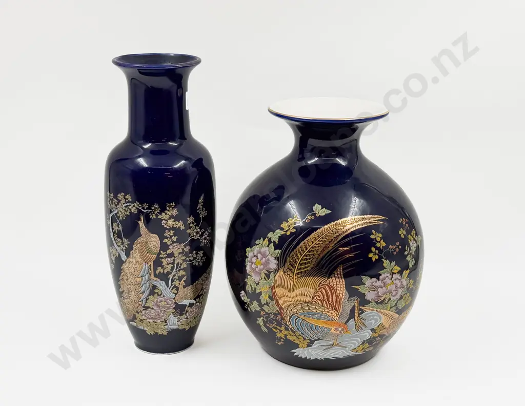 Two Japanese Vases Image 1++