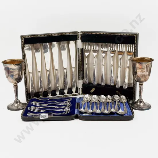 Quantity of Assorted S/P Cutlery etc