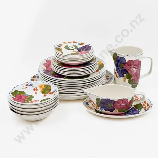 Quantity of Assorted "Fleurette" China
