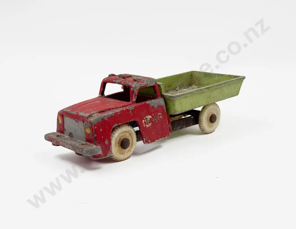 Funho Tip Truck (Faults) Image 1++