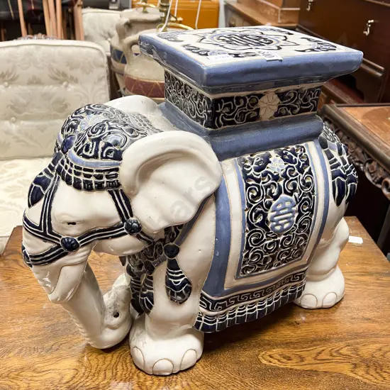 Elephant Form Plant Stand