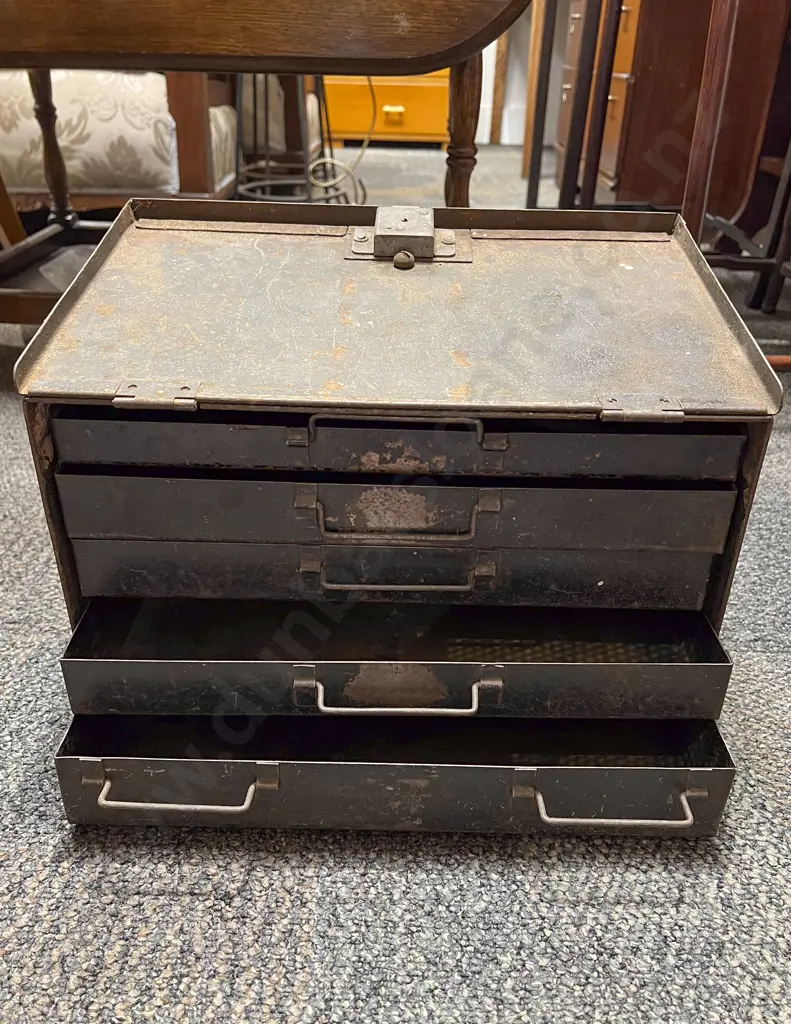 Vintage Machinist Chest Image 1++