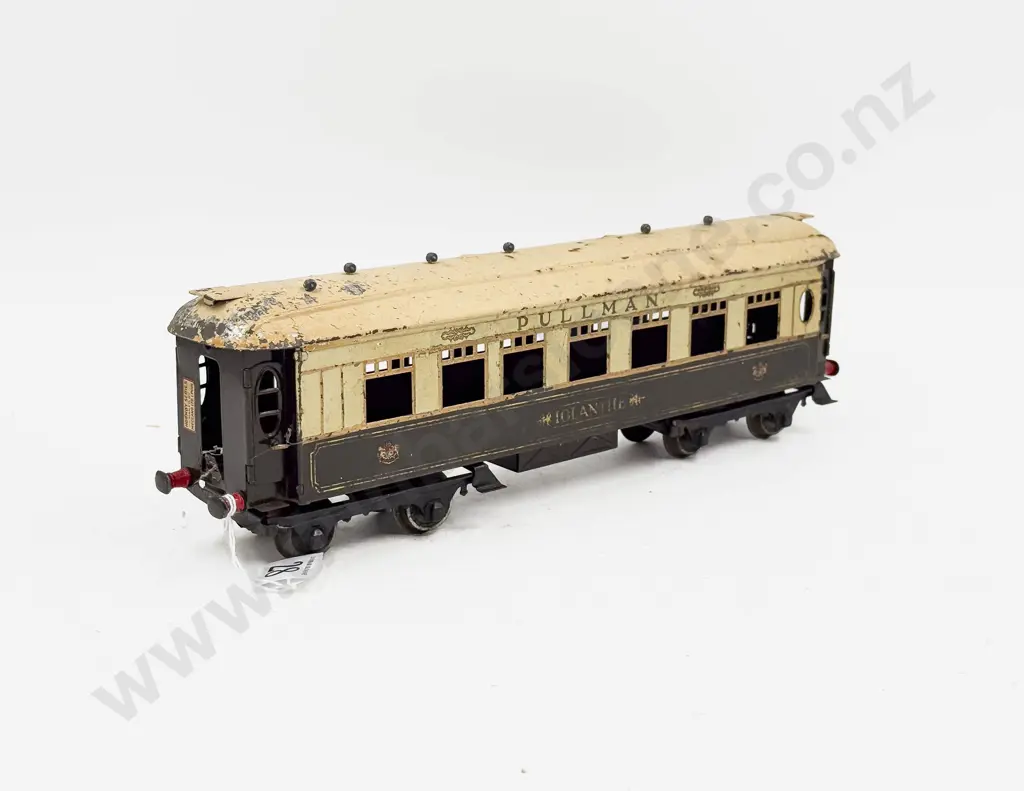Hornby Series No2 Brown and Cream Pullman Coach Iolanthe Image 1++