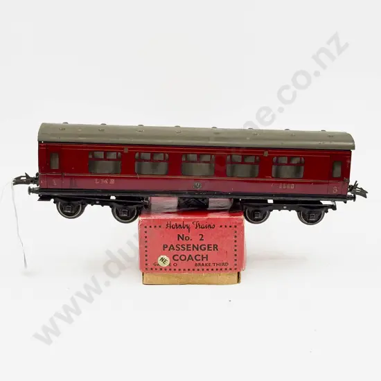 Hornby Boxed LMS No2 Passenger Coach of 1st/3rd