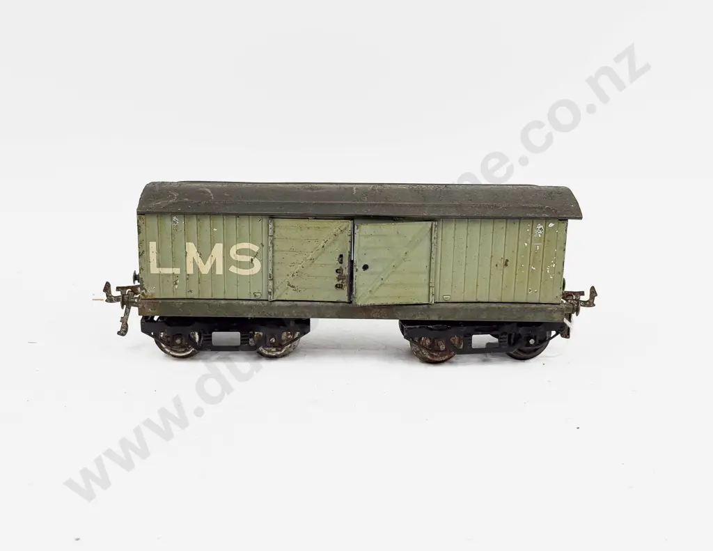Hornby Series LMS No2 Luggage Van Image 1++