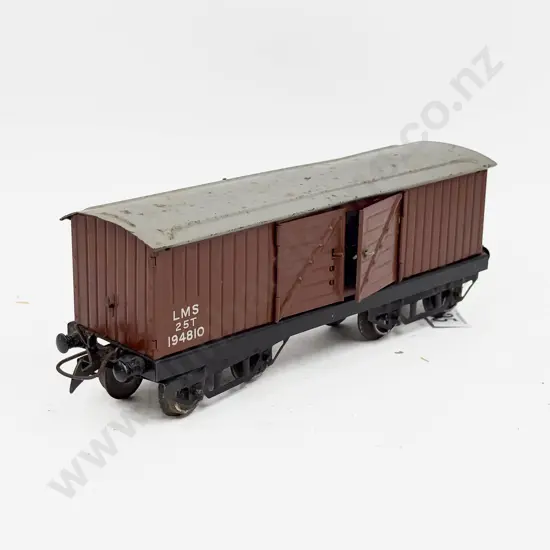 Hornby Series LMS No2 Luggage Van