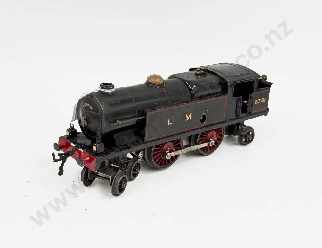 Hornby C1929-41 No2 Special Tank Locomotive LMS 6781 Image 1++