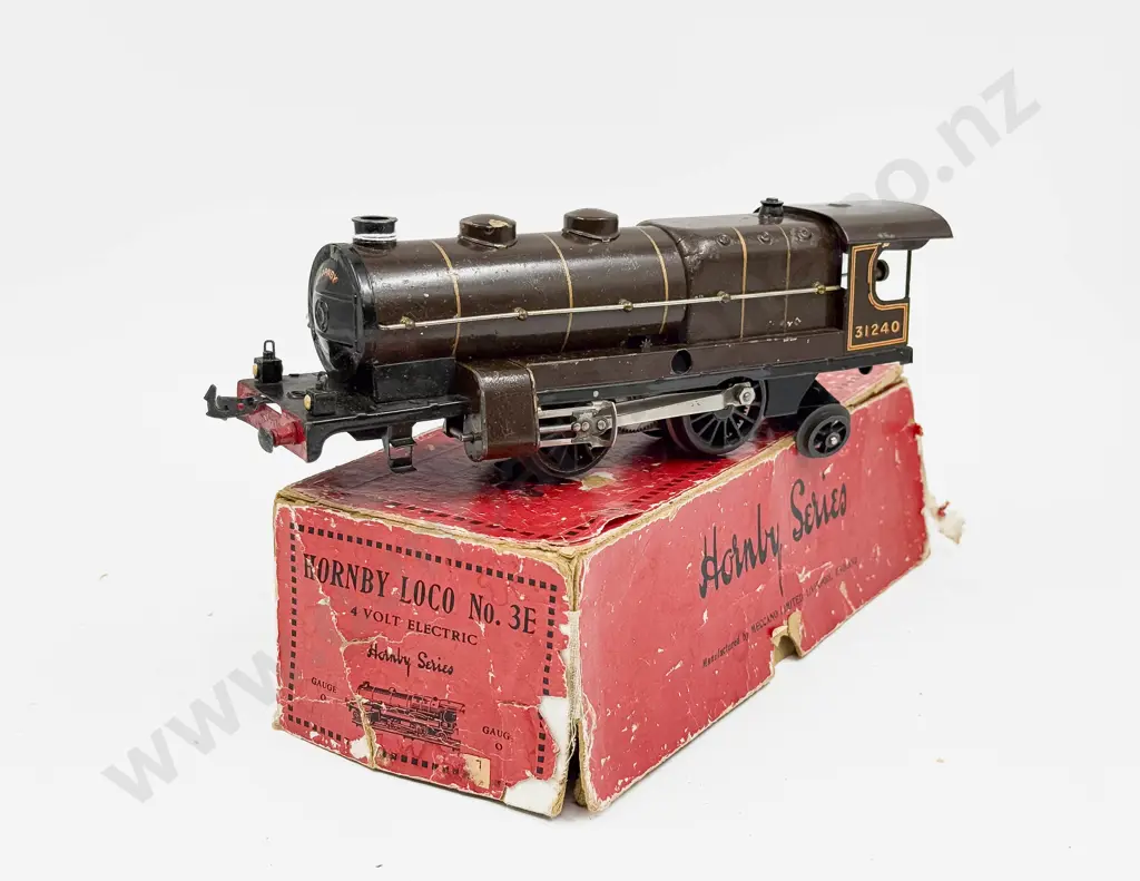 Hornby C1926-29 No3 Nord Brown Locomotive 31240 electric 3-rail (no tender) Image 1++