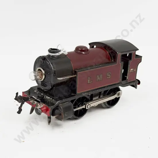 Hornby EM320 0-4-0 Tank Locomotive LMS 2270 electric 20-volt 3-rail