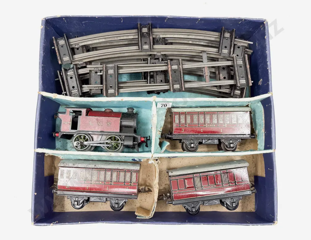 Hornby Train No101 Tank Passenger Set Boxed Image 1++