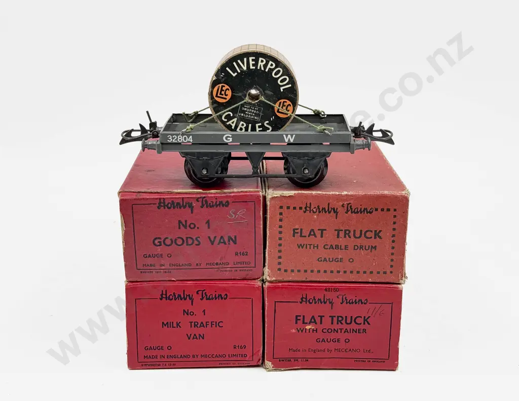 Hornby Boxed Four GW Rolling Stock Wagons Image 1++