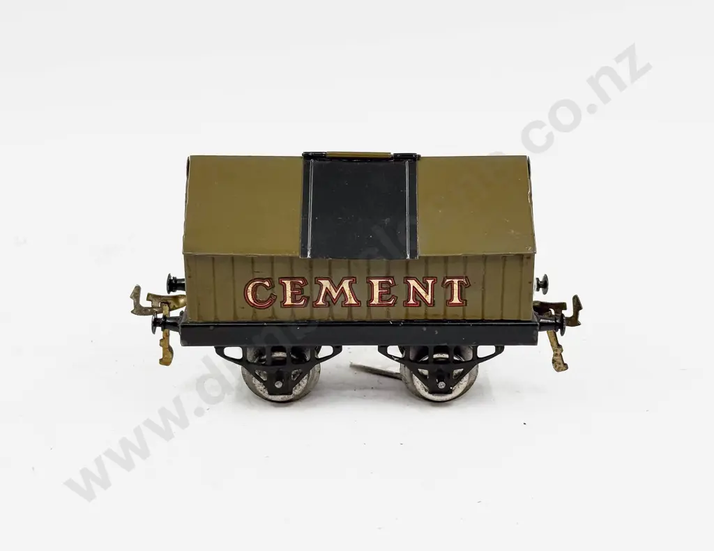 Hornby Series LMS Cement Wagon Image 1++