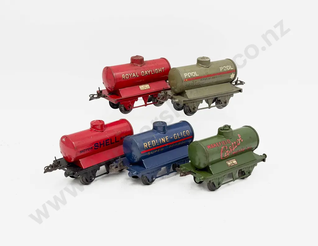 Hornby Trains and Series Five Tank Wagons Image 1++