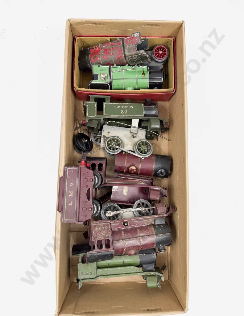 Hornby Various Locomotives Suitable for Parts and or Repair Image 1++