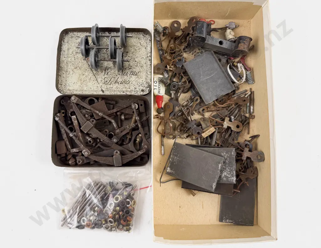 Small Qty Loco and Wagon Bits and Pieces of Repair Image 1++