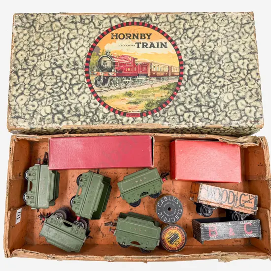 Hornby Five LNER Tenders Only - Two Cables Two Wagons and Empty Boxes