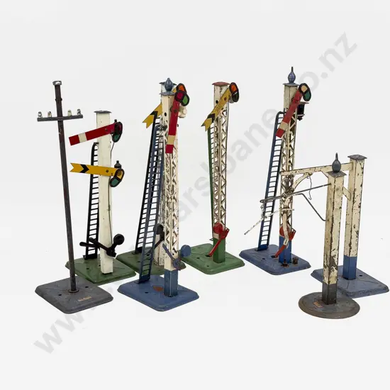 Hornby Series Four Signal No2 Single Double Arm No2 Signal Two Loading Gauges & Telegraph Pole