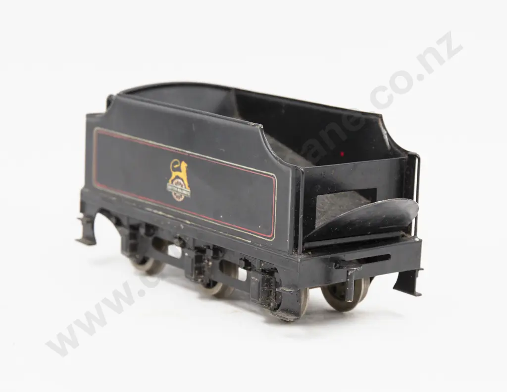 Bassett-Lowke Steam Powered Boxed Locomotive and Tender Image 1++